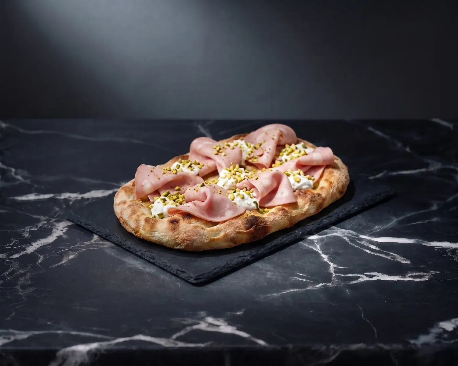 Pinsa Mortadella e Pistacchio